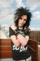 Bill is zow HOT ! drm is het ook tokio HOTel :p