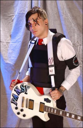 Frank Iero x3