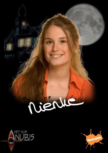 nienke huis anubis