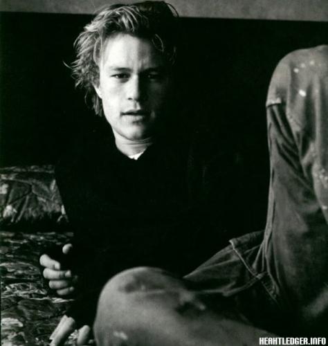 heath ledger  ( r.i.p :(   )