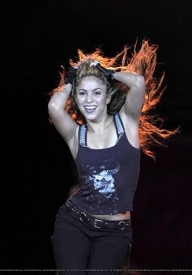 Shakira @ Alas