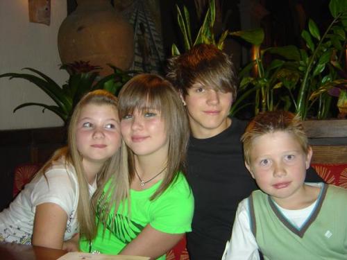 Jodie, Ik, Tommy en Sammy :P