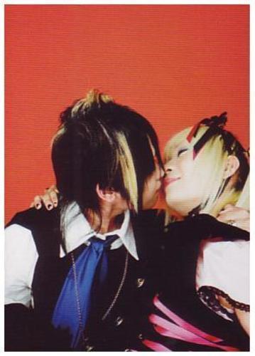 Bou en Kanon kiss <3<3<3