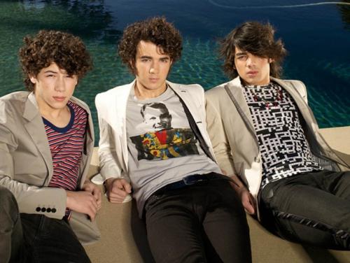 Jonas Brothers<3