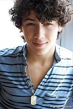 Nick Jonas<333