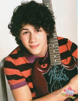 Nick Jonas<333