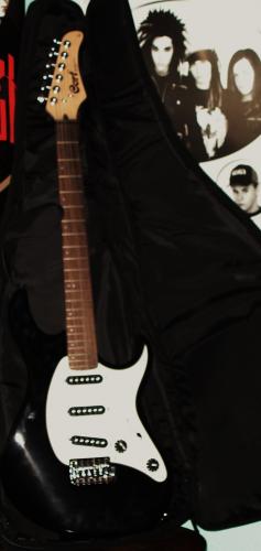 mijn gitaar :D
