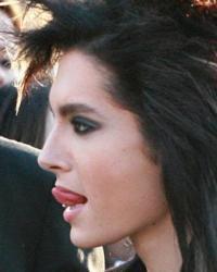 Bill`s sexii tong!!