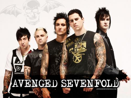 Avenged Sevenfold, als je ze nog niet kent moet je ze zekr eens opzoeken ze zijn echt goed.