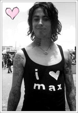 Ronnie:I (L) Max