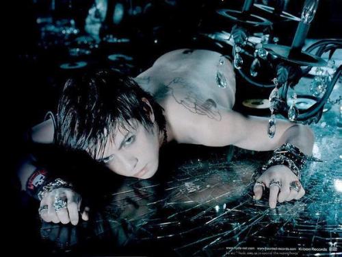 HYDE <3