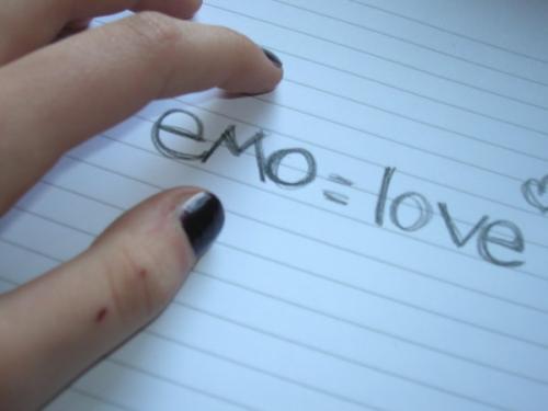 EmO = LoVe..