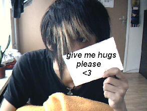 give me hugs please ^-^