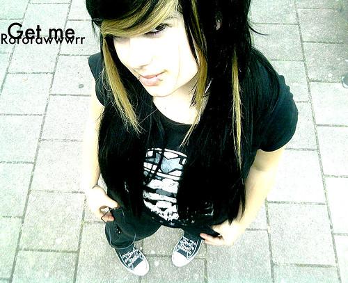 Ik , en New hair.