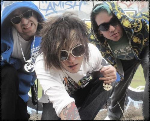 BROKENCYDE<333333