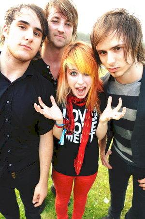 paramoreee!