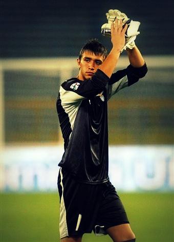 Nstor Fernando Muslera =9