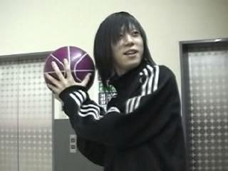 that's hizumi's ball .. get your own one  ! x)