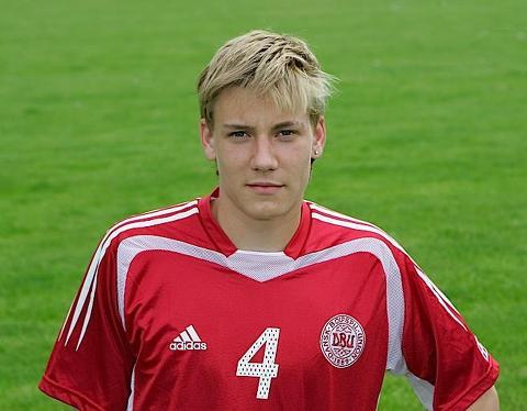 jonge Nicklas Bendtner