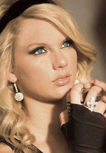 TaylorSwift <3