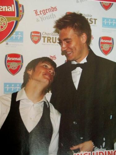 my favourite arsenal cuple, nicklas bendtner en arshavin <333