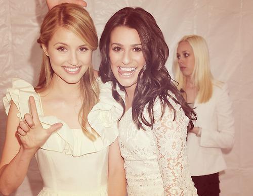 Glee :) Dianna Agron-Lea Michele