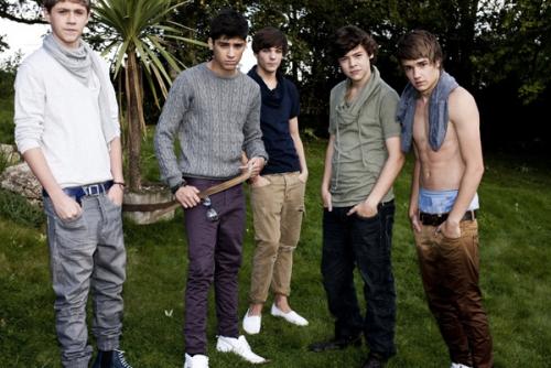 De oh zo hotties van ONE DIRECTION!! xD