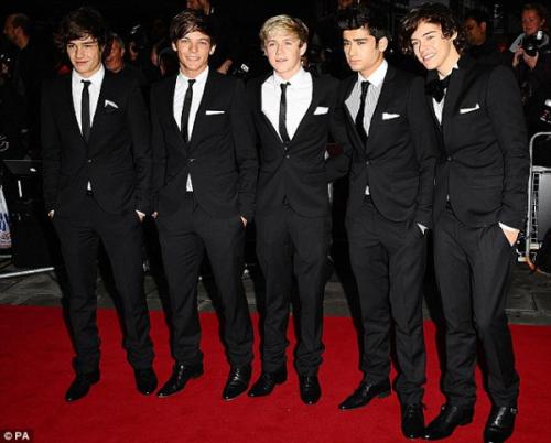 Red carpet-beautiful <3