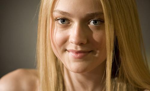 Dakota Fanning...