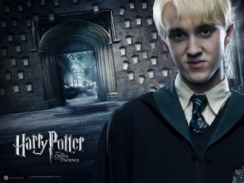 Draco malfoy, sorry ik deel niet (; <3