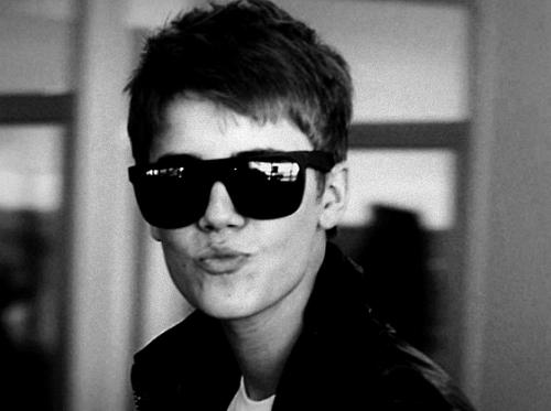 x kiss from justin