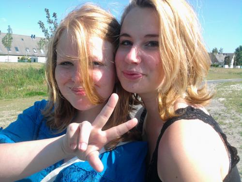 Love Leonie ! <'333